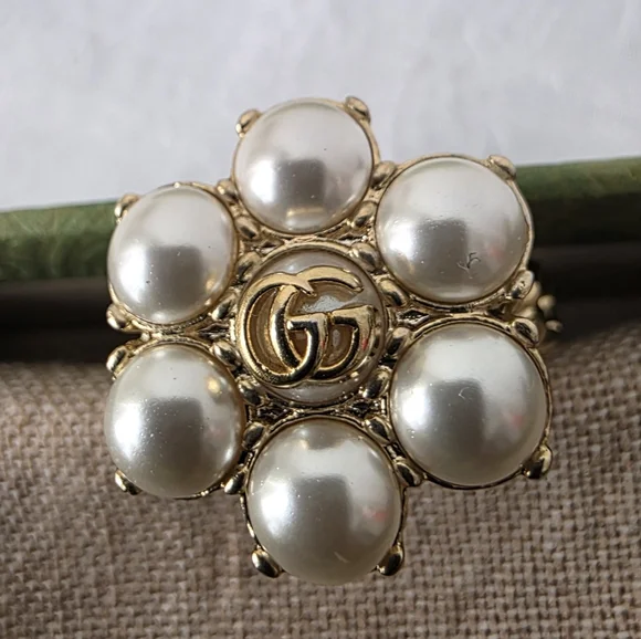 Auth Gucci Pearl Double GG Ring - Picture 4 of 9
